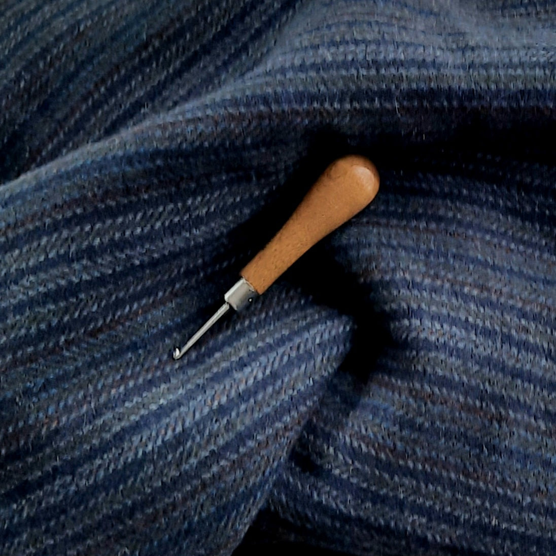 Wool Fabrics, Buy Online by the Metre from 6,00€